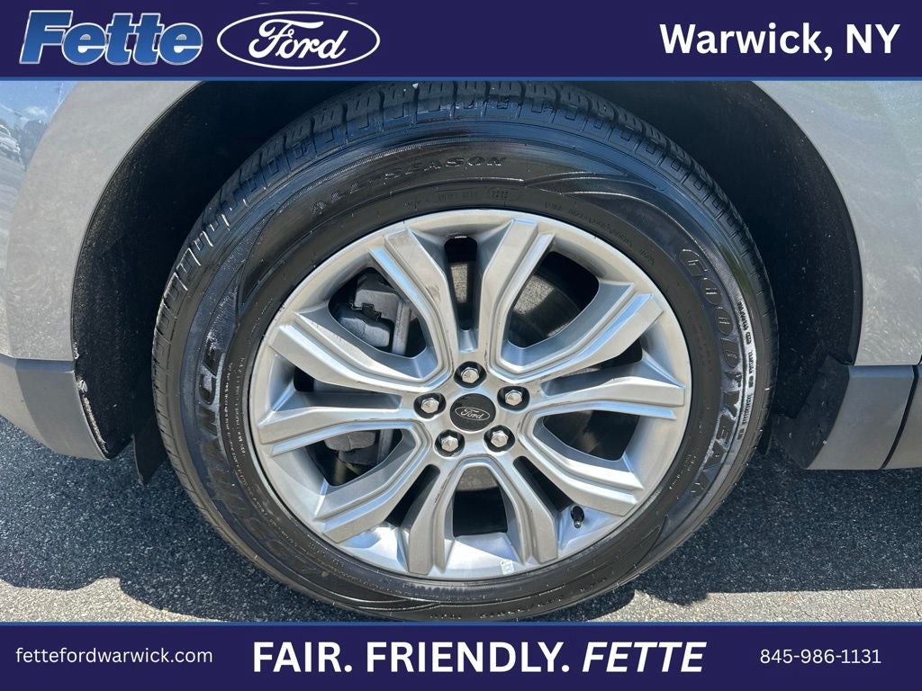 2024 Ford Edge Titanium