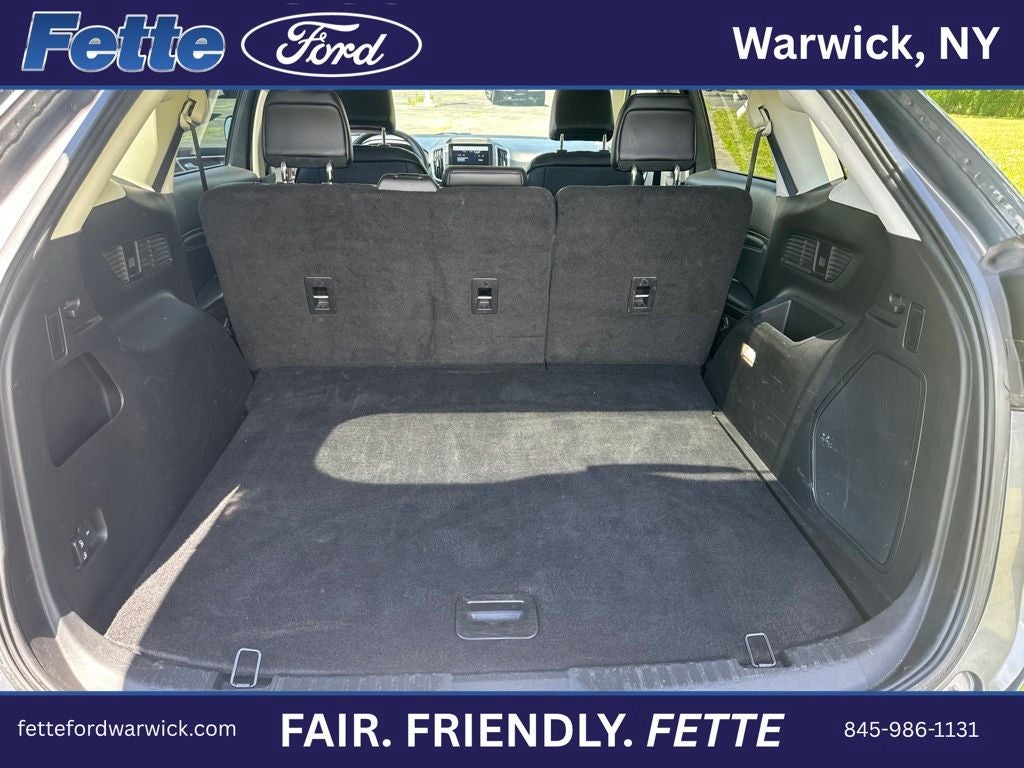 2024 Ford Edge Titanium