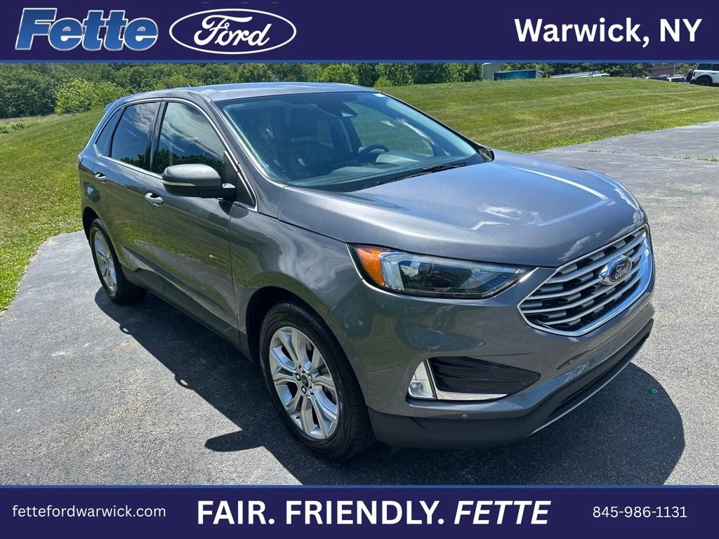 2024 Ford Edge Titanium