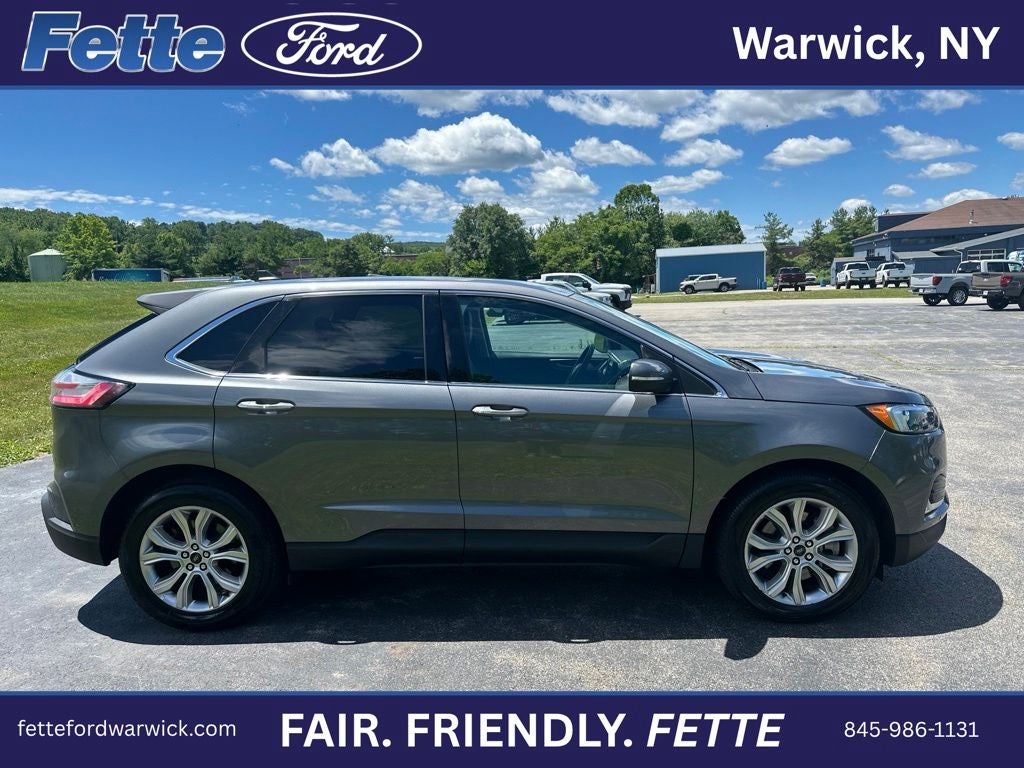 2024 Ford Edge Titanium
