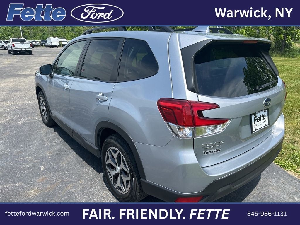 2023 Subaru Forester Premium