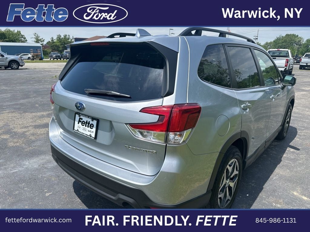2023 Subaru Forester Premium