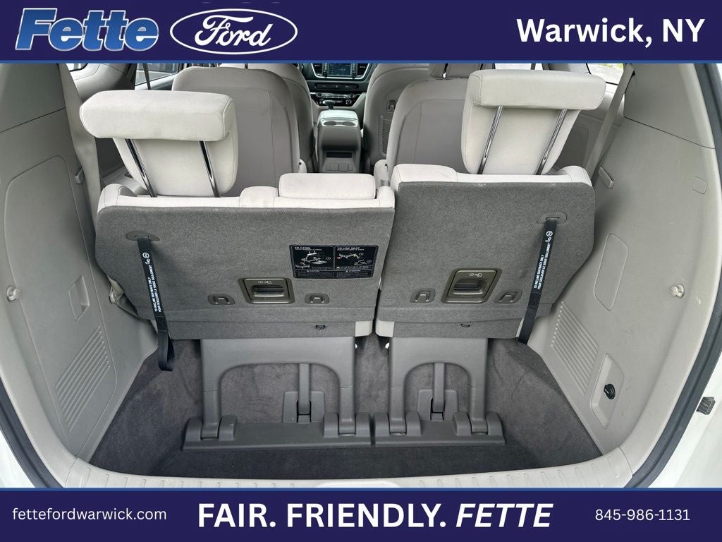 2019 Kia Sedona L