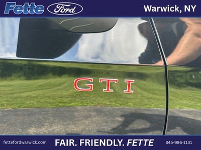 2025 Volkswagen Golf GTI Autobahn