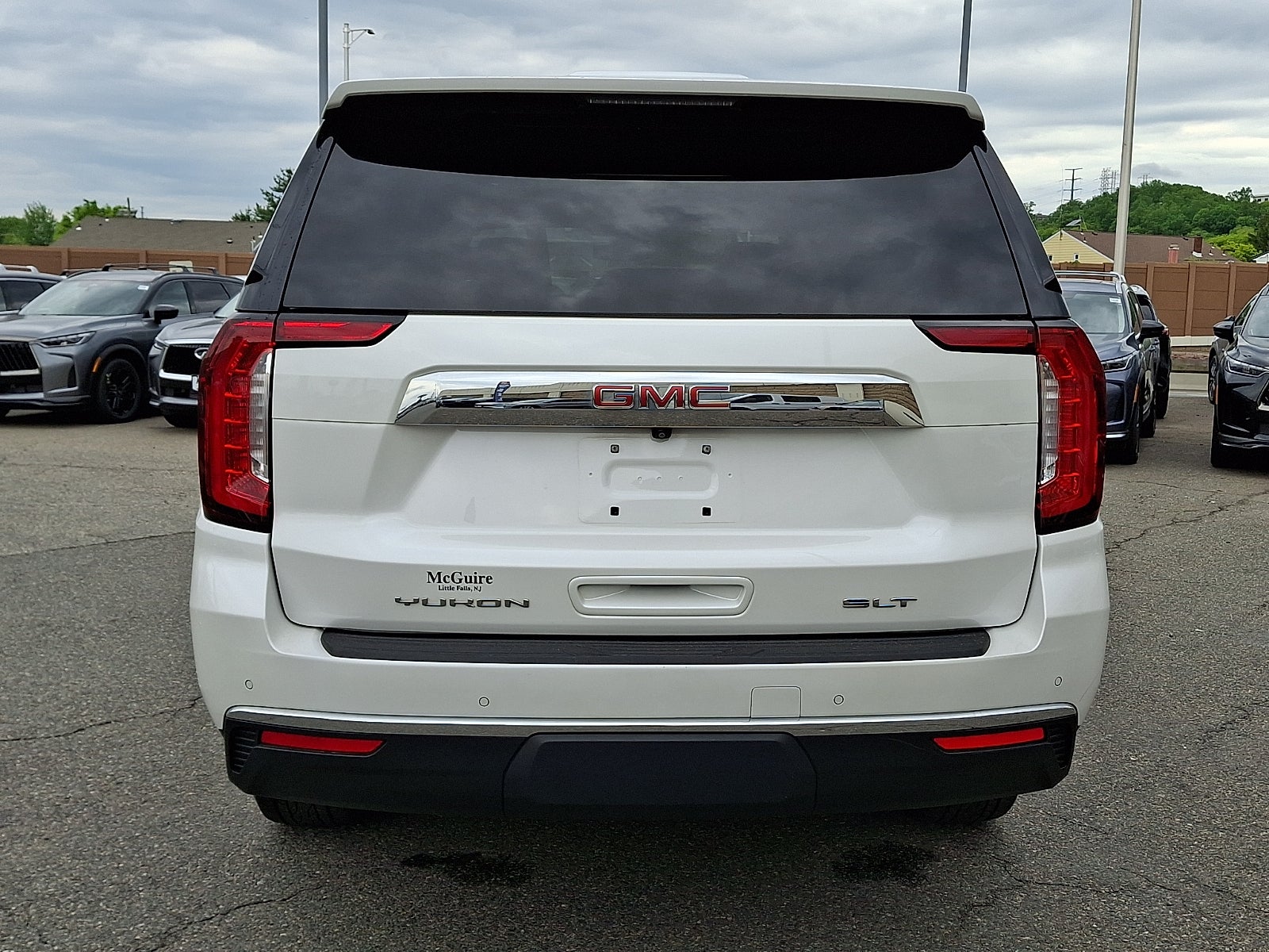 2022 GMC Yukon 4WD SLT