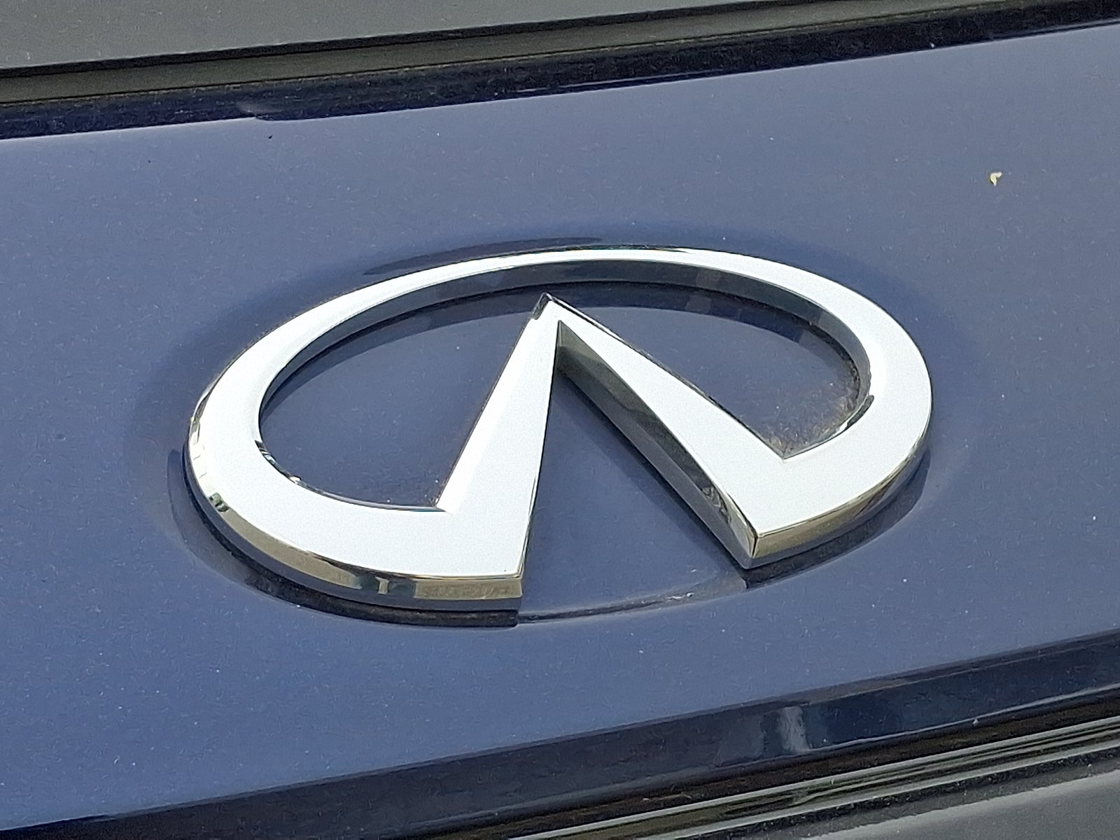 2025 INFINITI QX60 LUXE AWD