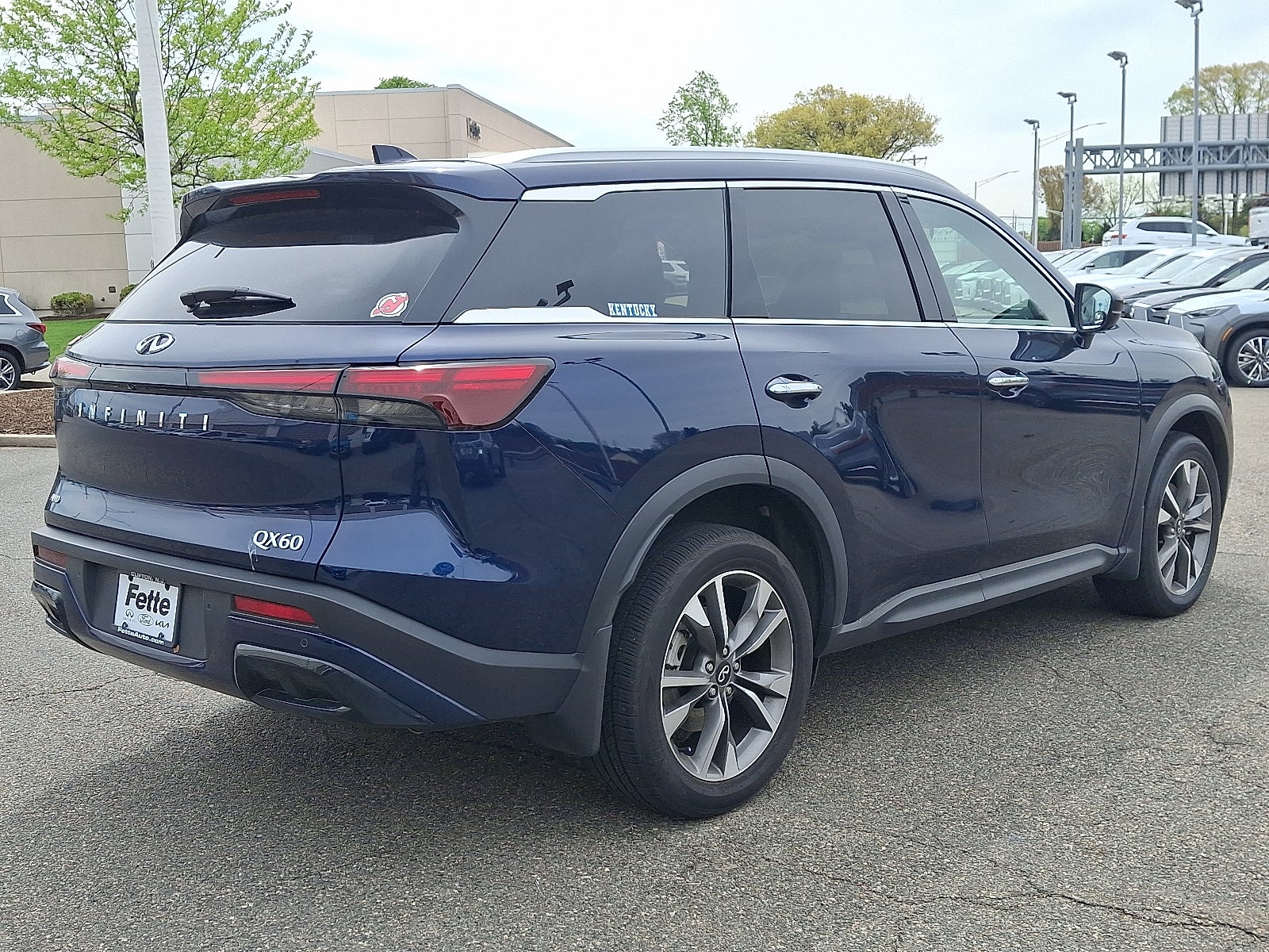 2025 INFINITI QX60 LUXE AWD