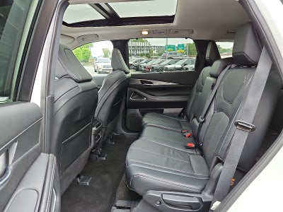 2023 INFINITI QX60 LUXE AWD