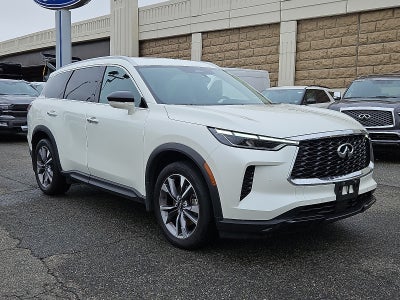 2023 INFINITI QX60 LUXE AWD