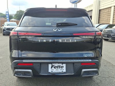 2022 INFINITI QX60 LUXE AWD