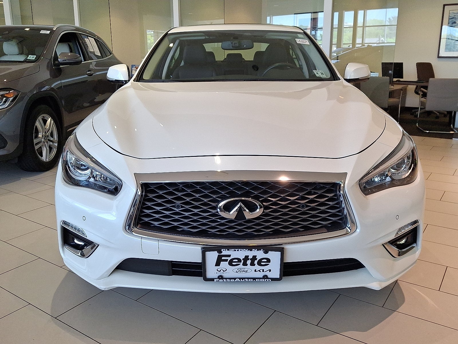 2023 INFINITI Q50 LUXE AWD