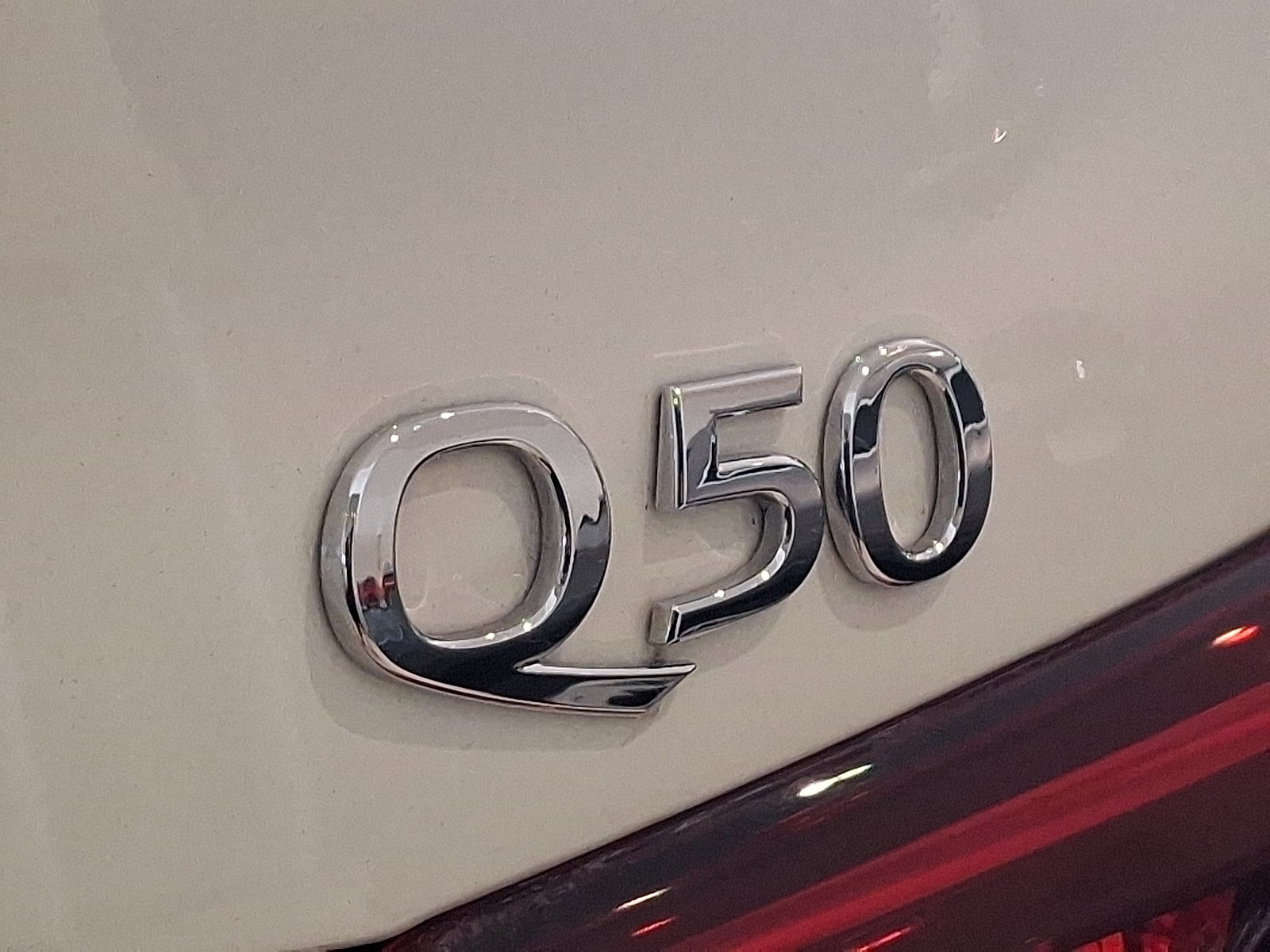 2023 INFINITI Q50 LUXE AWD