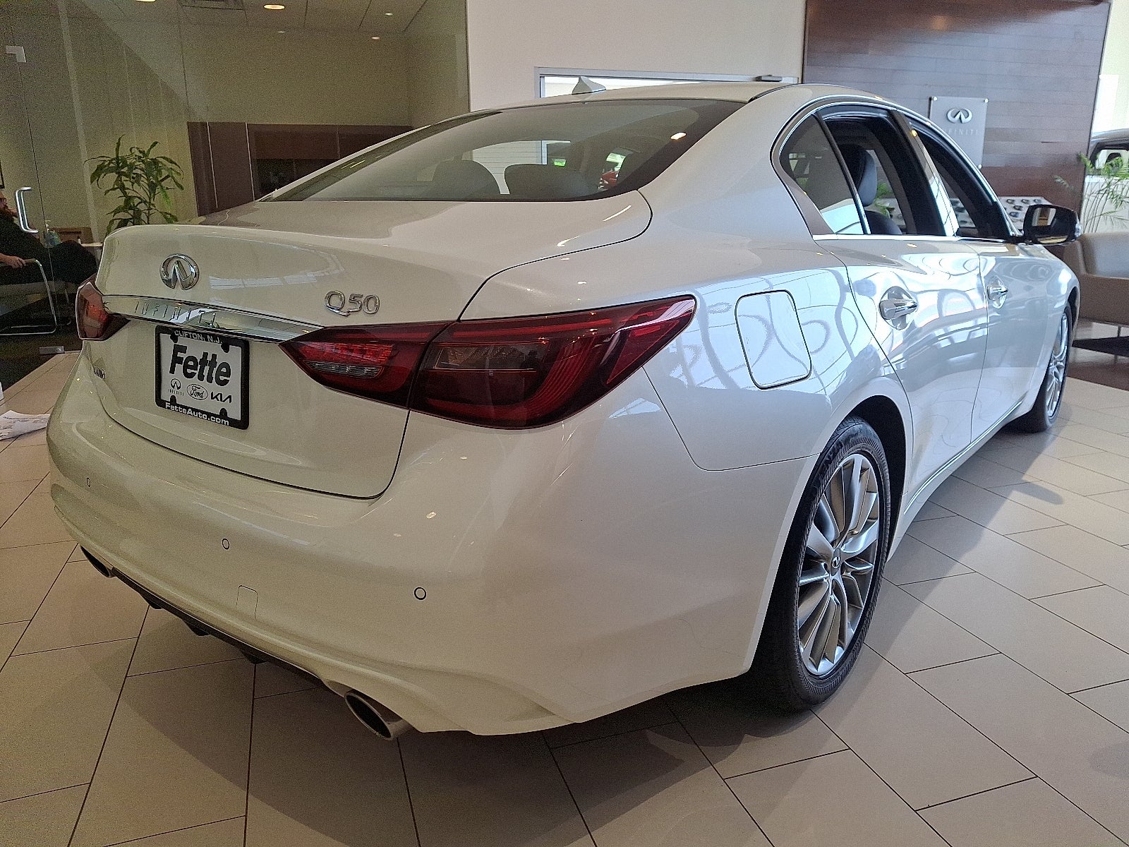 2023 INFINITI Q50 LUXE AWD