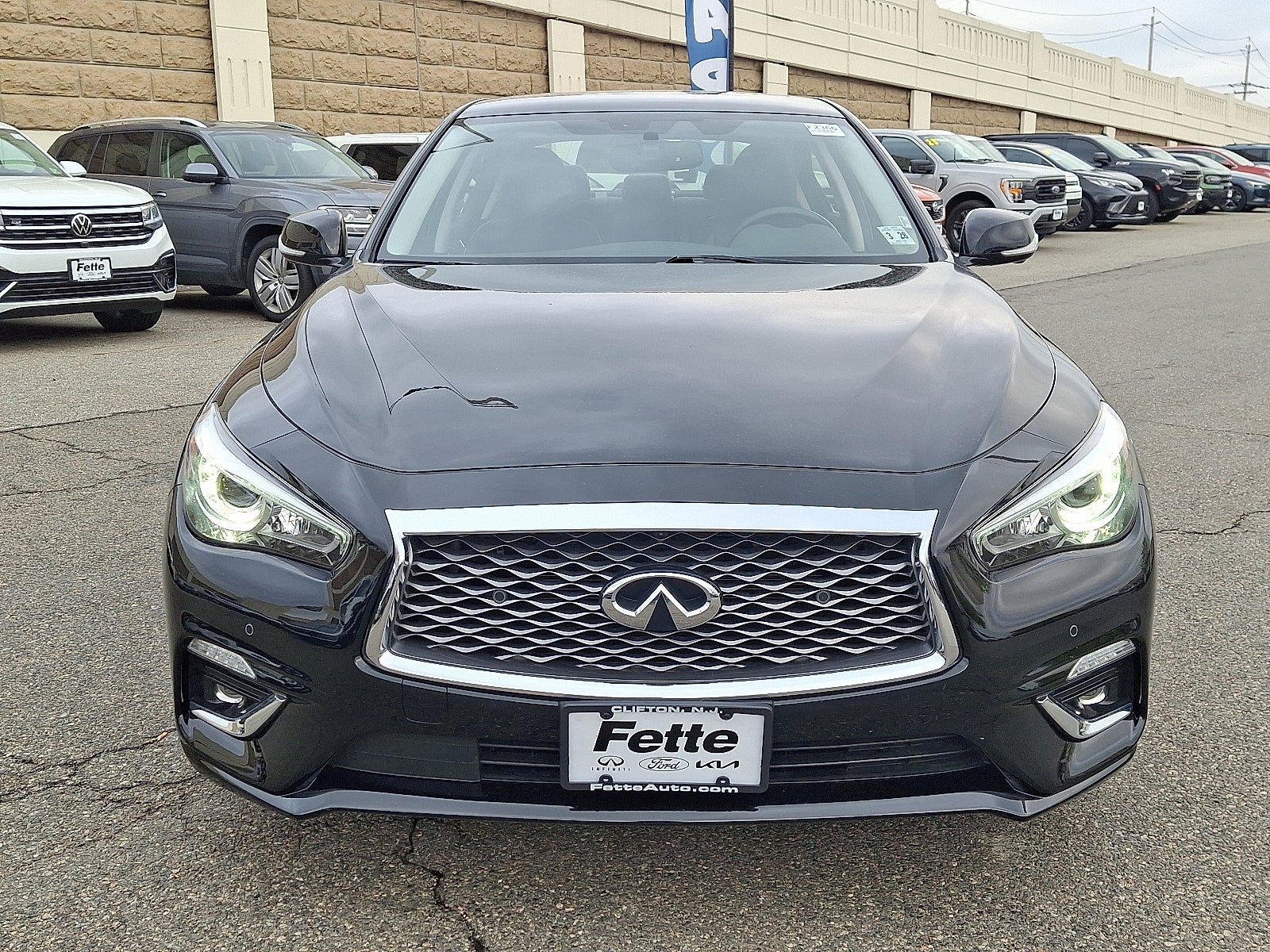 2023 INFINITI Q50 LUXE AWD