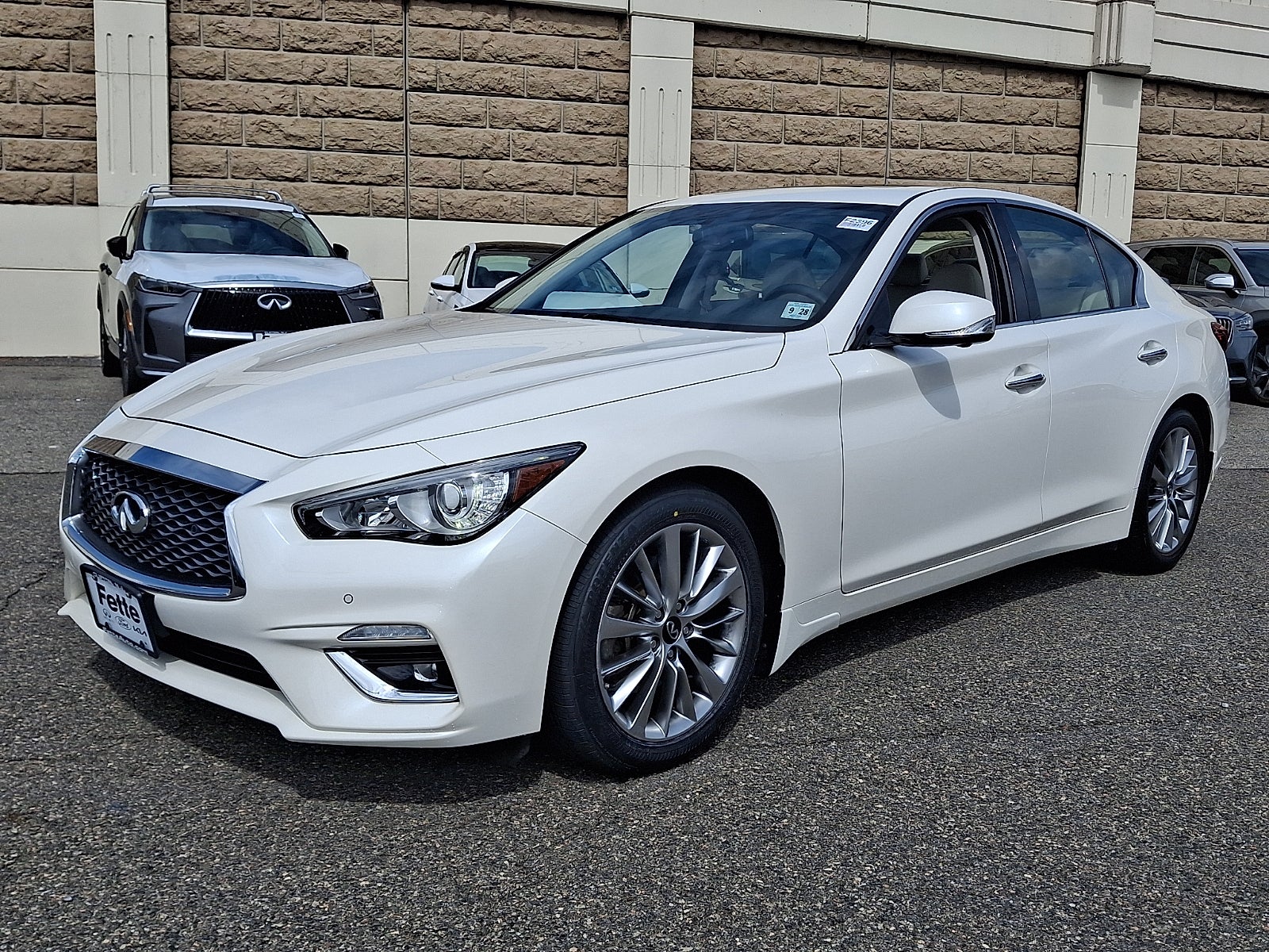 2023 INFINITI Q50 LUXE AWD