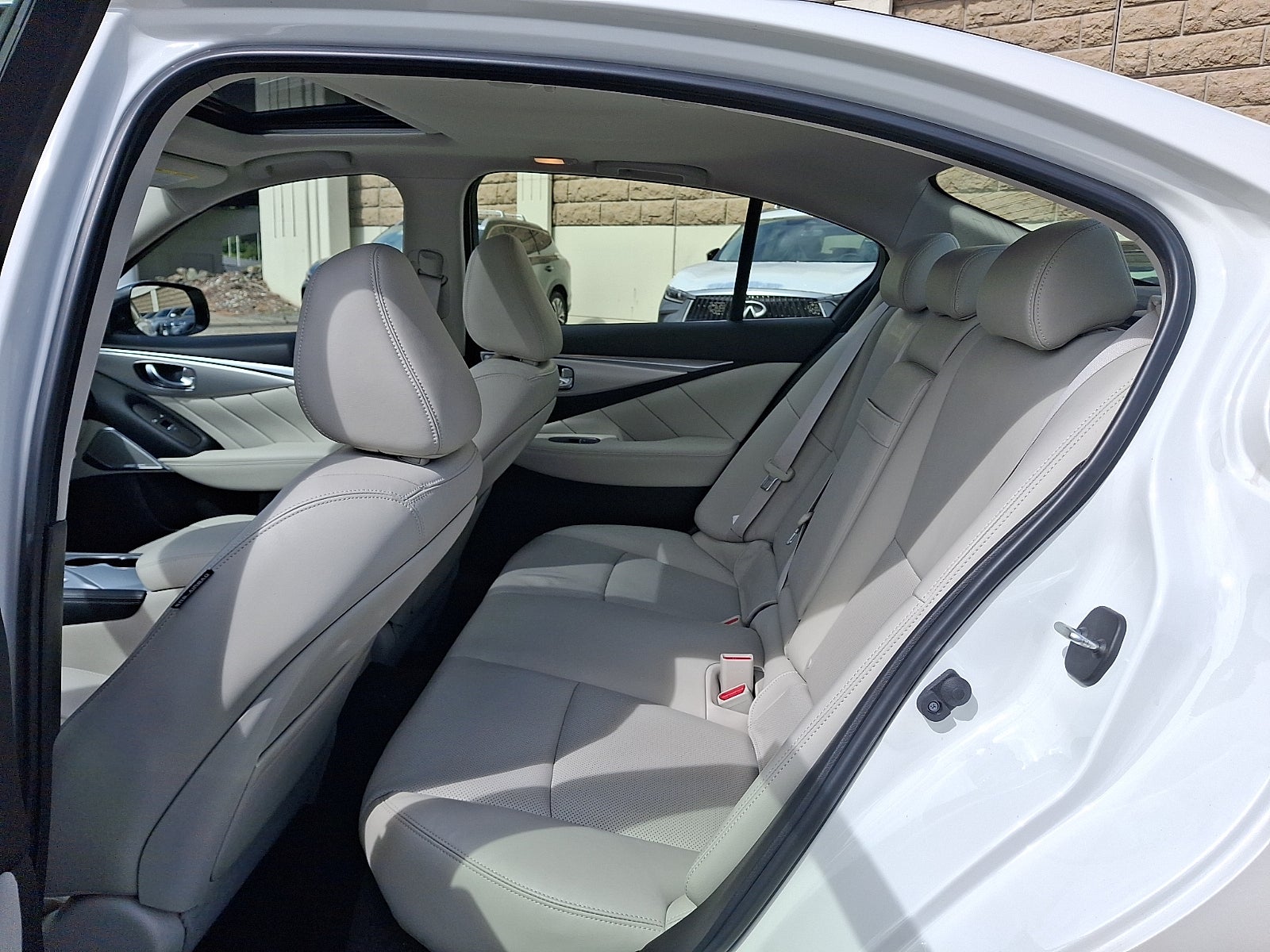 2023 INFINITI Q50 LUXE AWD