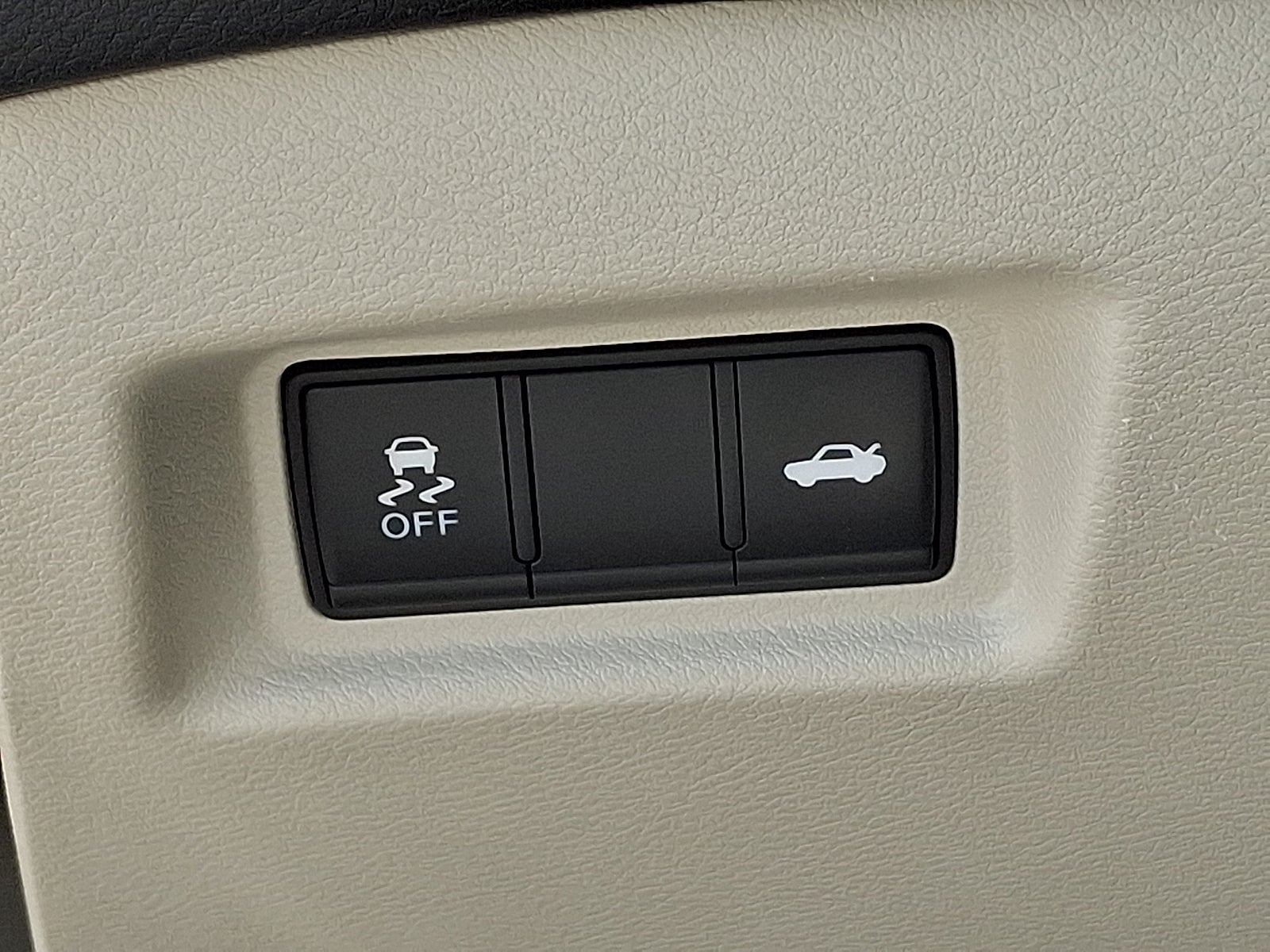 2023 INFINITI Q50 LUXE AWD
